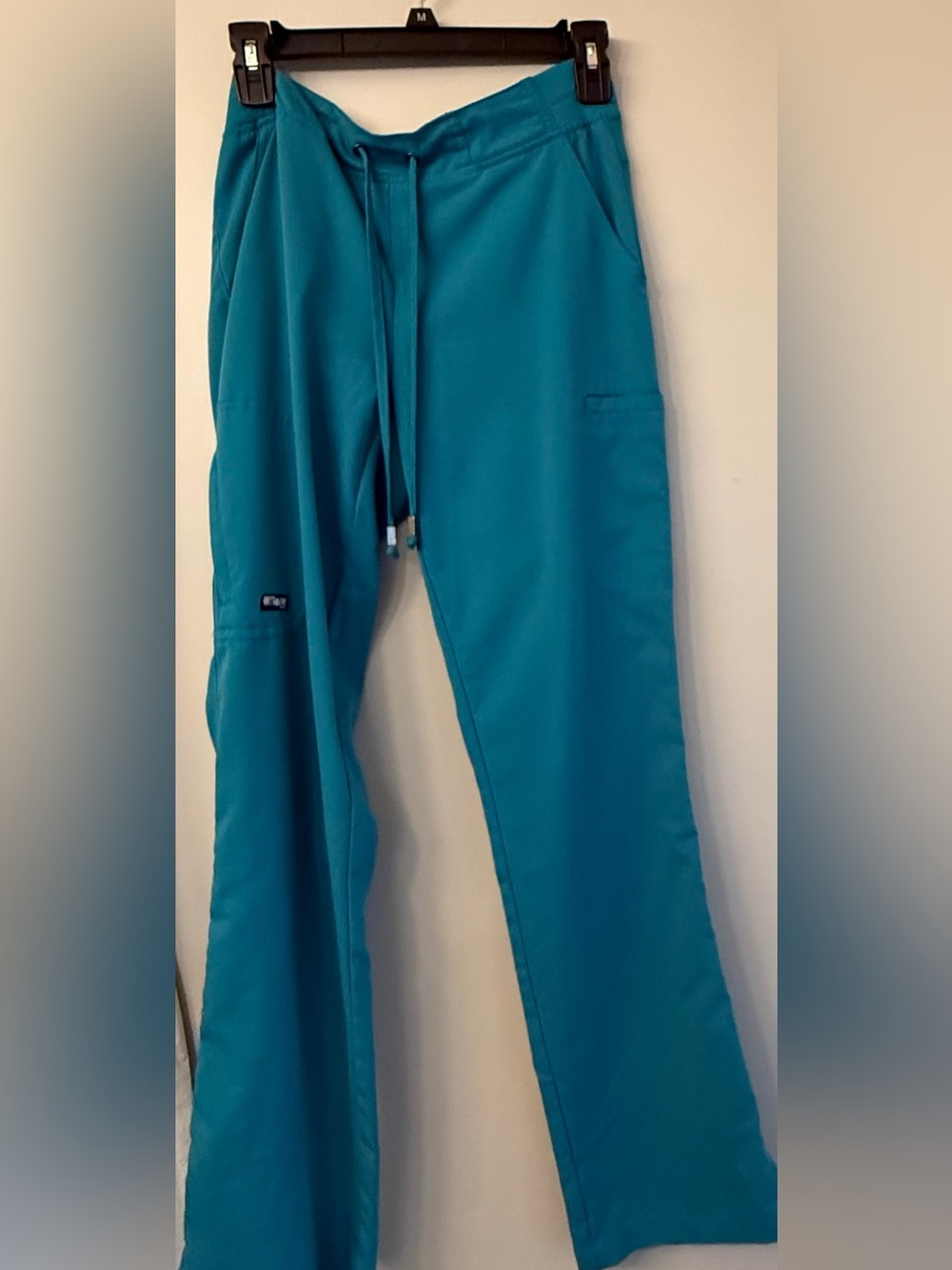 Medical Scrub Set - Picture 2 of 9